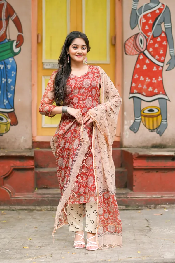 Maroon_Handblock_Kota_Doriya_Set_For_Women