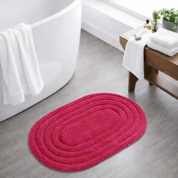 Solid_Fuchsia_Race_Track_Fine_Cotton_Oval_Bathmat