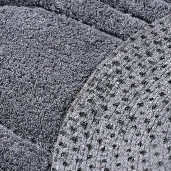 Solid_Grey_Race_Track_Fine_Cotton_Oval_Bathmat