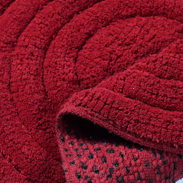 Solid_Red_Race_Track_Fine_Cotton_Oval_Bathmat