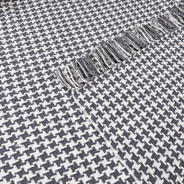 Soft_Cotton_Grey_Sofa_Throw_For__Any_Living_Space
