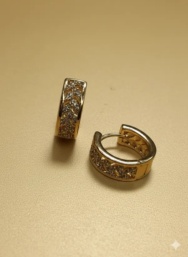 Gold_Textured_Crystal_Hoop_Ears_Anti_Tarnish_Earring_For_Women