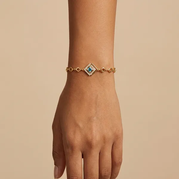 Light_Blue_Topaz_Rhombus_Anti_Tarnish_Bracelet_For_Women