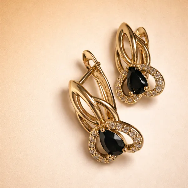 Black_Teardrop_Crystal_Gold_Ears_Anti_Tarnish_Earring_For_Women