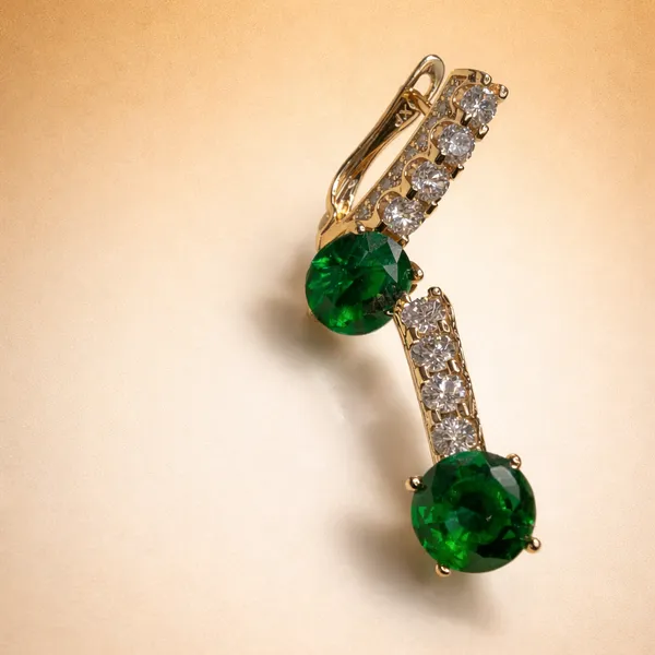 Green_Emerald_Crystal_Drop_Ears_Anti_Tarnish_Earring_For_Women