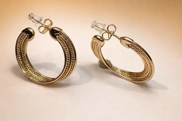 Gold_Textured_Hoop_Ears_Anti_Tarnish_Earring_For_Women