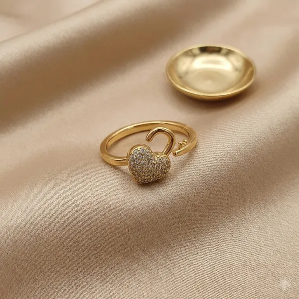 Gold_Heart_Lock_Adjustable_Anti_Tarnish_Finger_Ring_For_Women