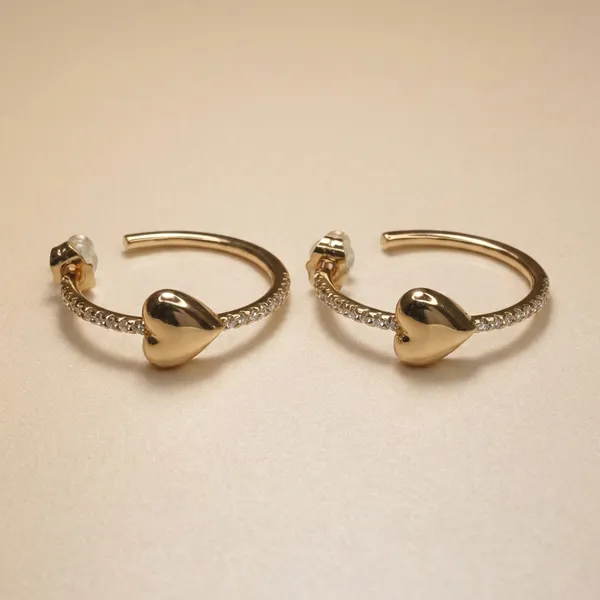 Gold_Heart_Crystal_Studded_Hoop_Ears_Anti_Tarnish_Earring_For_Women