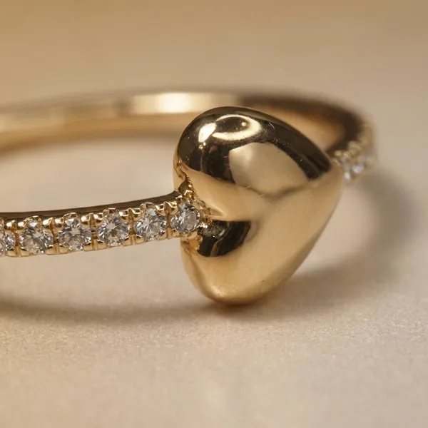 Gold_Heart_Crystal_Studded_Hoop_Ears_Anti_Tarnish_Earring_For_Women