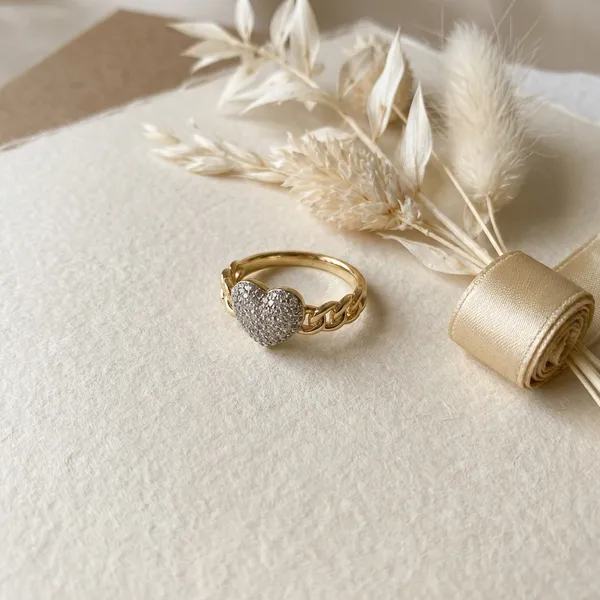 Gold_Pave_Heart_Chain_Anti_Tarnish_Finger_Ring_For_Women