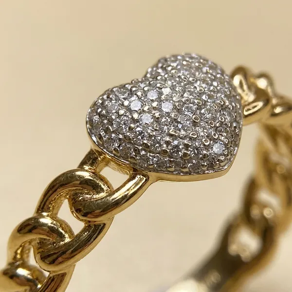 Gold_Pave_Heart_Chain_Anti_Tarnish_Finger_Ring_For_Women