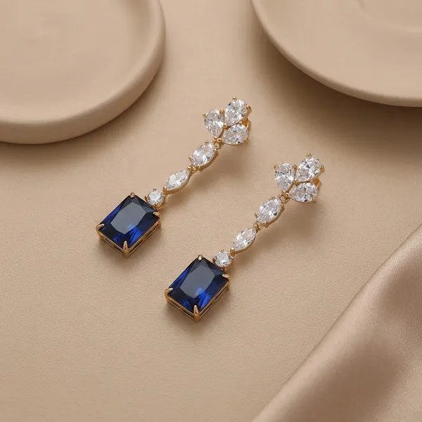 Blue_Crystal_Drop_Ears_Anti_Tarnish_Earring_For_Women