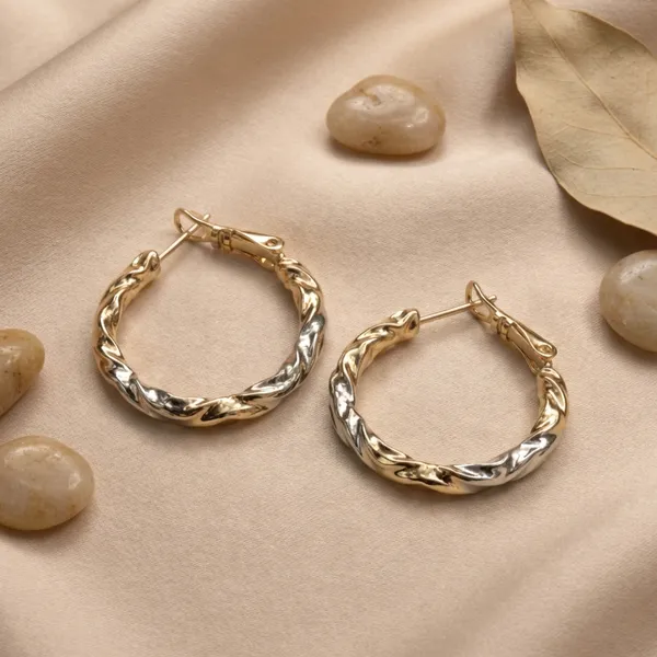 Gold_And_Silver_Twotone_Twisted_Metal_Hoop_Ears_Anti_Tarnish_Earring_For_Women