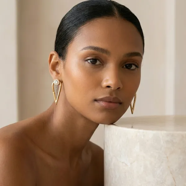 Gold_Vdrop_Crystal_Stud_Ears_Anti_Tarnish_Earring_For_Women