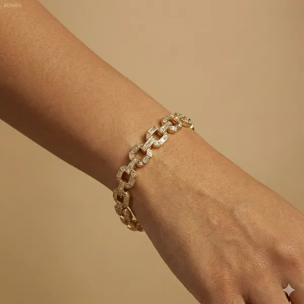 Gold_And_Silver_Crystal_Frame_Anti_Tarnish_Bracelet_For_Women