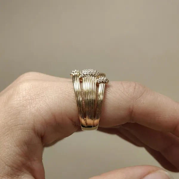 Gold_Multiband_Statement_Anti_Tarnish_Finger_Ring_For_Women
