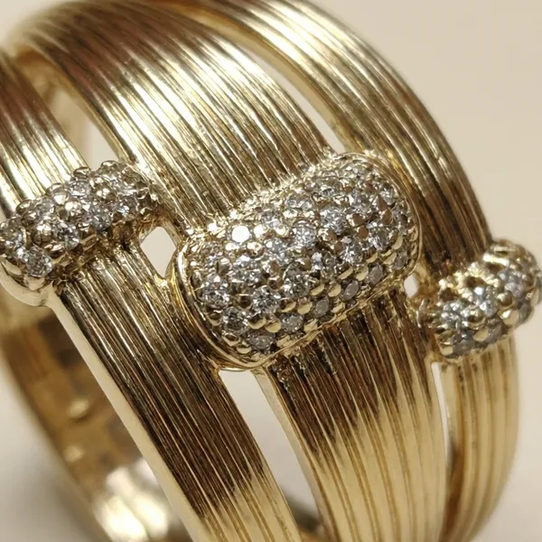Gold_Multiband_Statement_Anti_Tarnish_Finger_Ring_For_Women