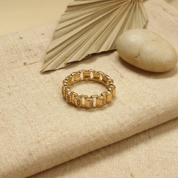Gold_Chain_Link_Crystal_Band_Anti_Tarnish_Finger_Ring_For_Women
