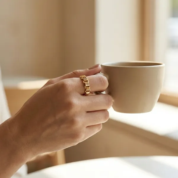 Gold_Chain_Link_Crystal_Band_Anti_Tarnish_Finger_Ring_For_Women