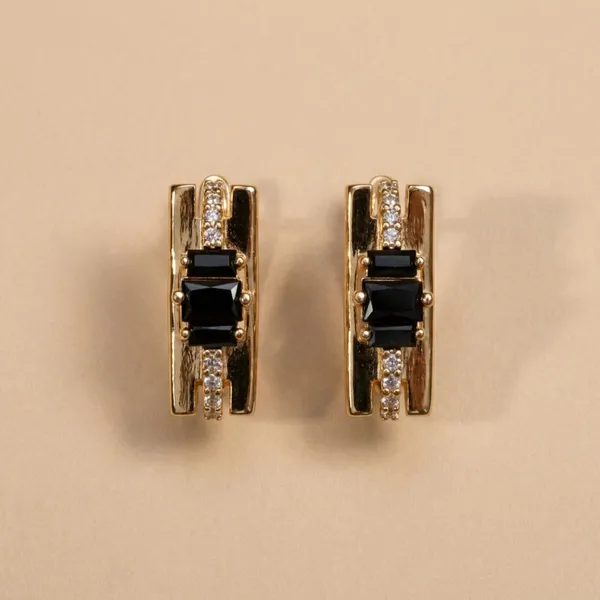 Black_Baguette_Crystal_Gold_Ears_Anti_Tarnish_Earring_For_Women