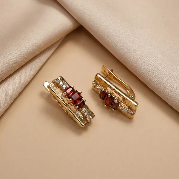 Red_Baguette_Stone_Rectangle_Ears_Anti_Tarnish_Earring_For_Women