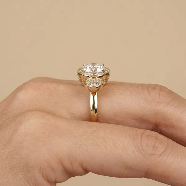 Gold_Twin_Halo_Statement_Anti_Tarnish_Finger_Ring_For_Women