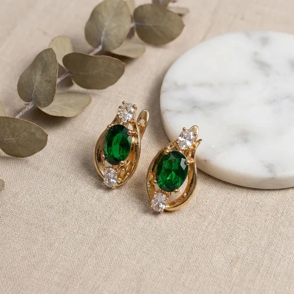 Green_Emerald_Oval_Stone_Gold_Ears_Anti_Tarnish_Earring_For_Women