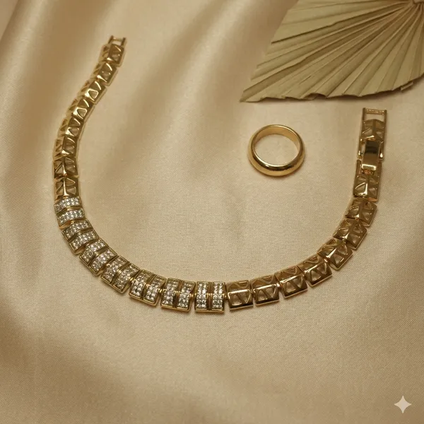 Gold_And_Silver_Geometric_Pave_Chain_Anti_Tarnish_Bracelet_For_Women