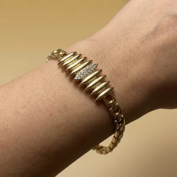 Gold_And_Silver_Ribbed_Cuff_Anti_Tarnish_Bracelet_For_Women