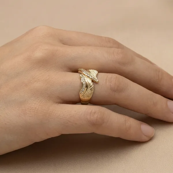 Gold_Feather_Anti_Tarnish_Finger_Ring_For_Women