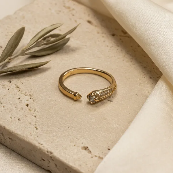 Gold_Minimalist_Adjustable_Solitaire_Anti_Tarnish_Finger_Ring_For_Women