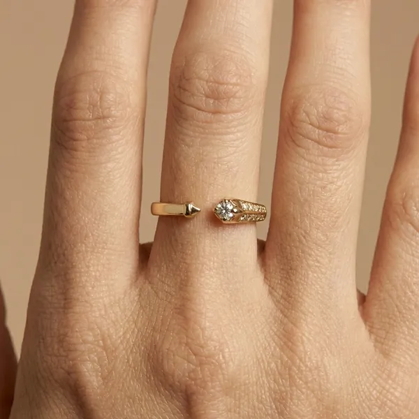 Gold_Minimalist_Adjustable_Solitaire_Anti_Tarnish_Finger_Ring_For_Women