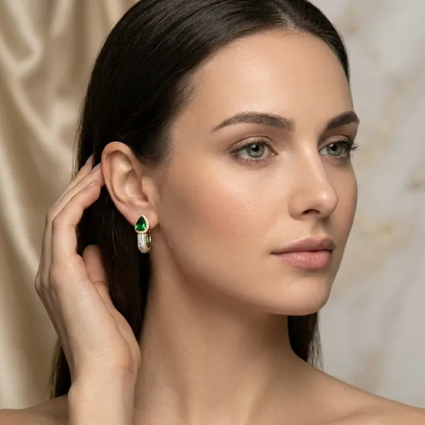 Green_Emerald_Teardrop_Crystal_Hoop_Ears_Anti_Tarnish_Earring_For_Women