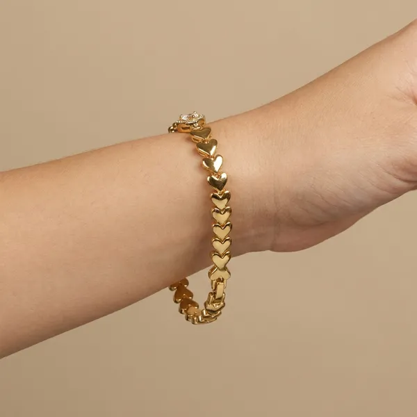 Gold_And_Silver_Heart_Pave_Anti_Tarnish_Bracelet_For_Women