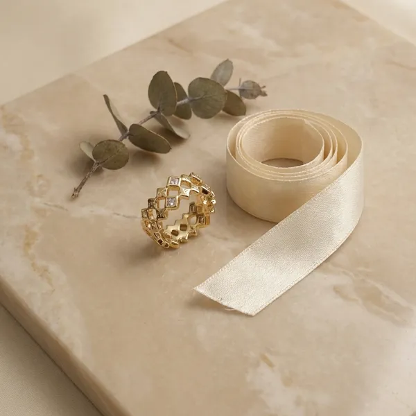 Gold_Geometric_Cutout_Gold_Anti_Tarnish_Finger_Ring_For_Women