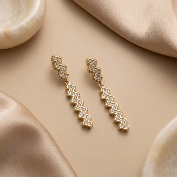 Gold_Zigzag_Diamondcut_Drop_Ears_Anti_Tarnish_Earring_For_Women