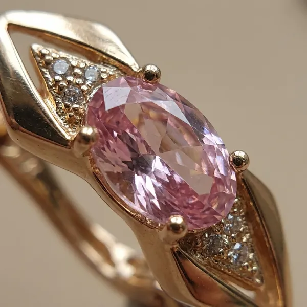 Pink_Gold_Oval_Gemstone_Ears_Anti_Tarnish_Earring_For_Women