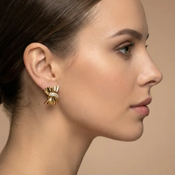 Gold_Bow_Charm_Ears_Anti_Tarnish_Earring_For_Women