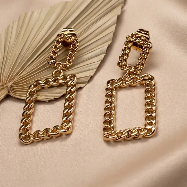 Gold_Chainlink_Geometric_Drop_Ears_Anti_Tarnish_Earring_For_Women