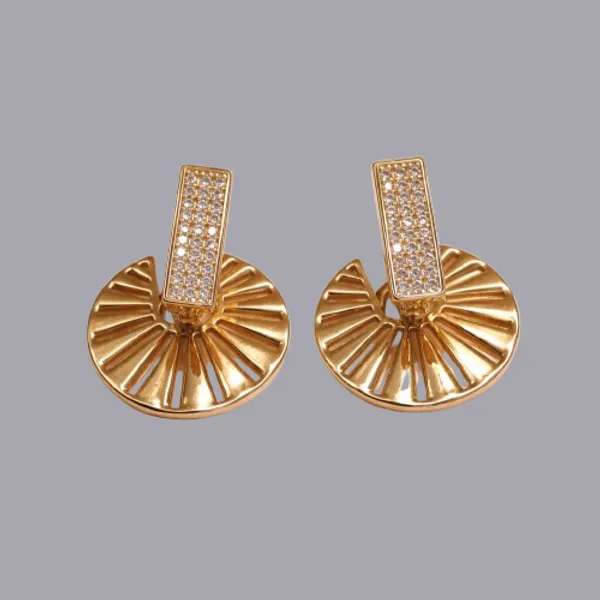 Gold_Radiant_Fan_Drop_Ears_Anti_Tarnish_Earring_For_Women