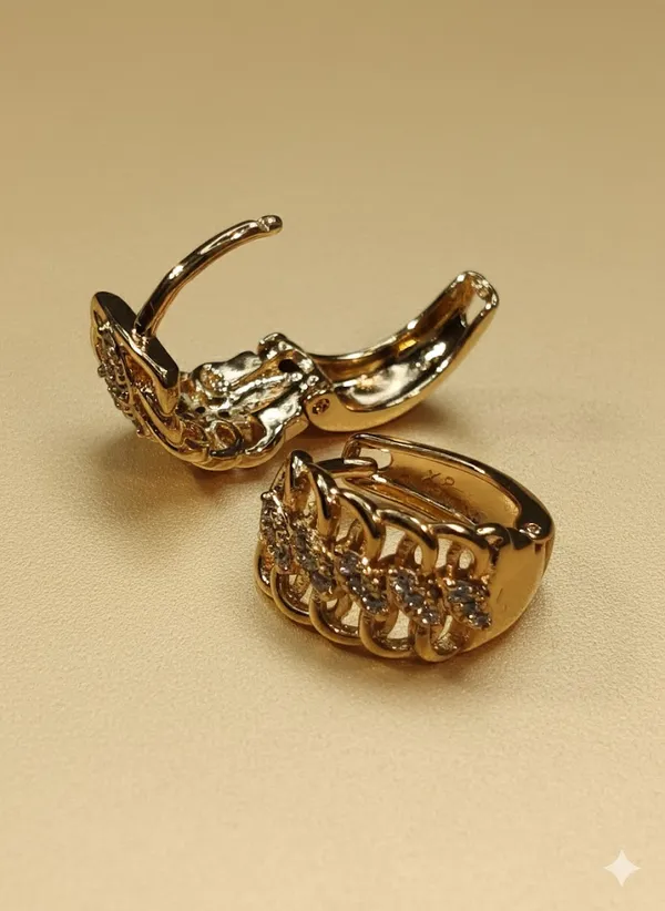 Golden_Chain_Link_Zircon_Huggie_Ears_Anti_Tarnish_Earring_For_Women