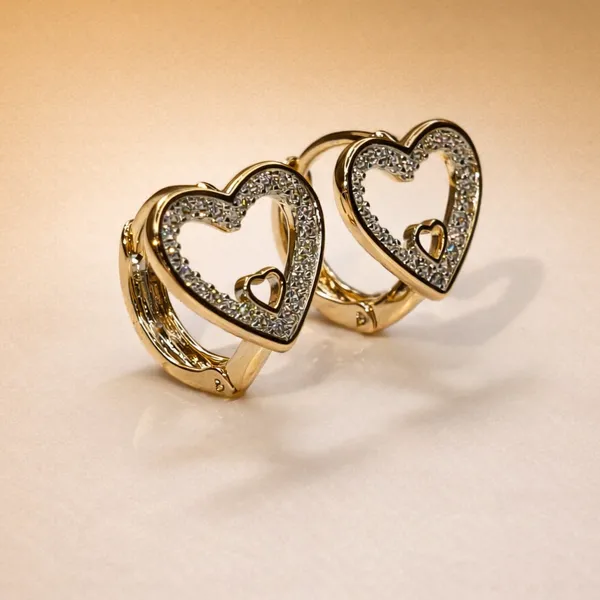 Gold_Heart_Outline_Sparkle_Hoop_Ears_Anti_Tarnish_Earring_For_Women