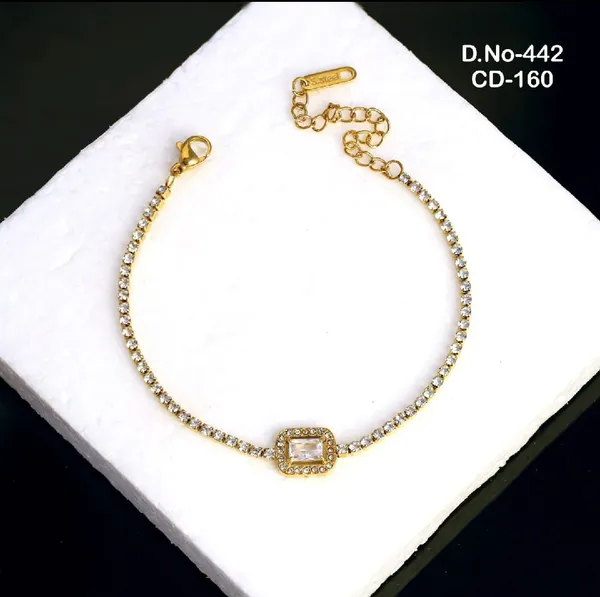 Gold_Plated_Premium_Stainless_Steel_Chain_Bracelet_For_Women