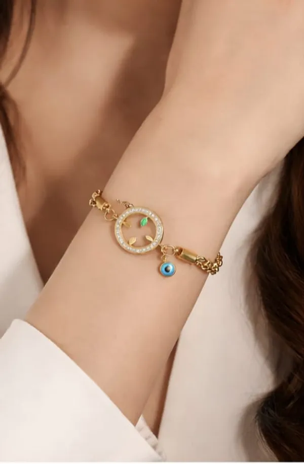 Gold_Plated_Premium_Stainless_Steel_Bracelet_For_Women