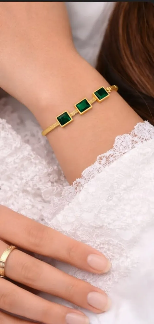 Gold_Plated_Premium_Stainless_Steel_Bracelet_For_Women
