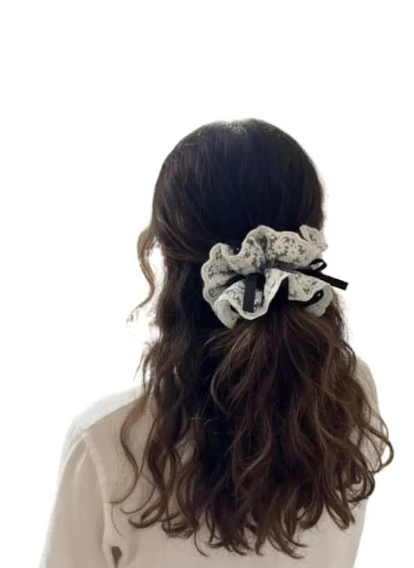 Floral_Ribbon_Lace_Scrunchie