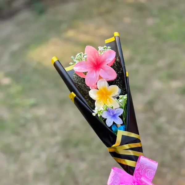 EXTRA_SMALL_FLOWER_CLAW_CLIP_BOUQUET