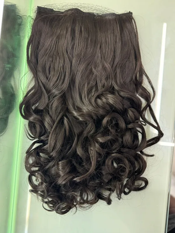 MOONLIGHT_CURLS_CLIP-IN_HAIR_EXTENSIONS
