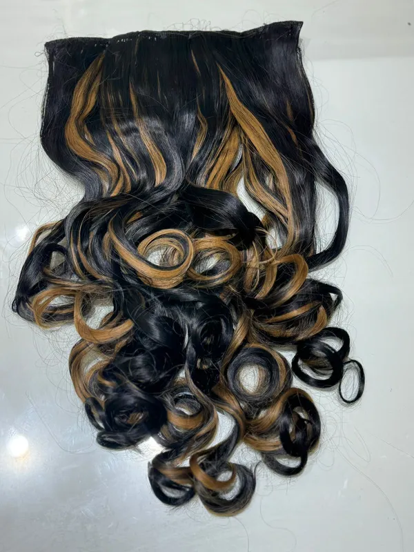 NATURAL_BLACK_WITH_GOLDEN_CARAMEL_BALAYAGE_HAIR_EXTENSIONS