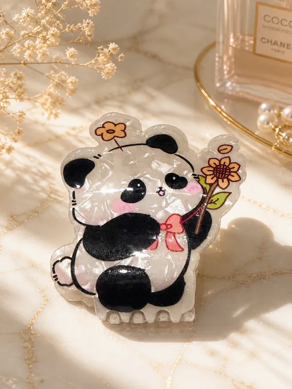 PANDA_CLAW_CLIP